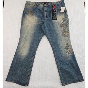 NEW Vanilla Star Jeans Women's 26 (44x32) Straight Leg Floral Embroidery NWT